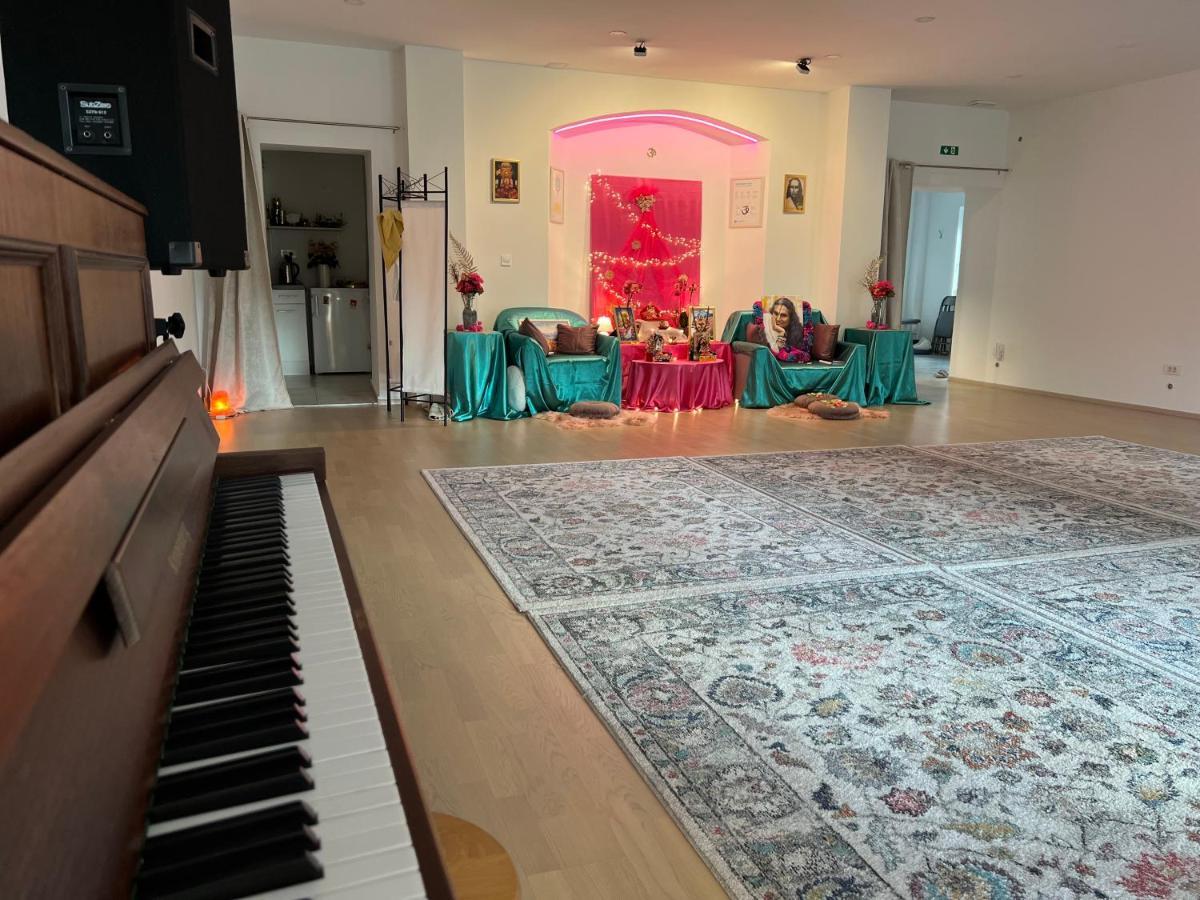Apartamento Om Yoga Center Slovenska Bistrica Exterior foto