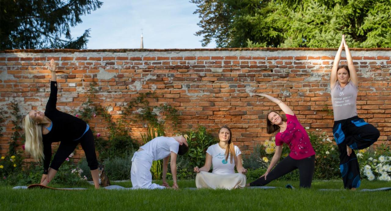 Apartamento Om Yoga Center Slovenska Bistrica Exterior foto