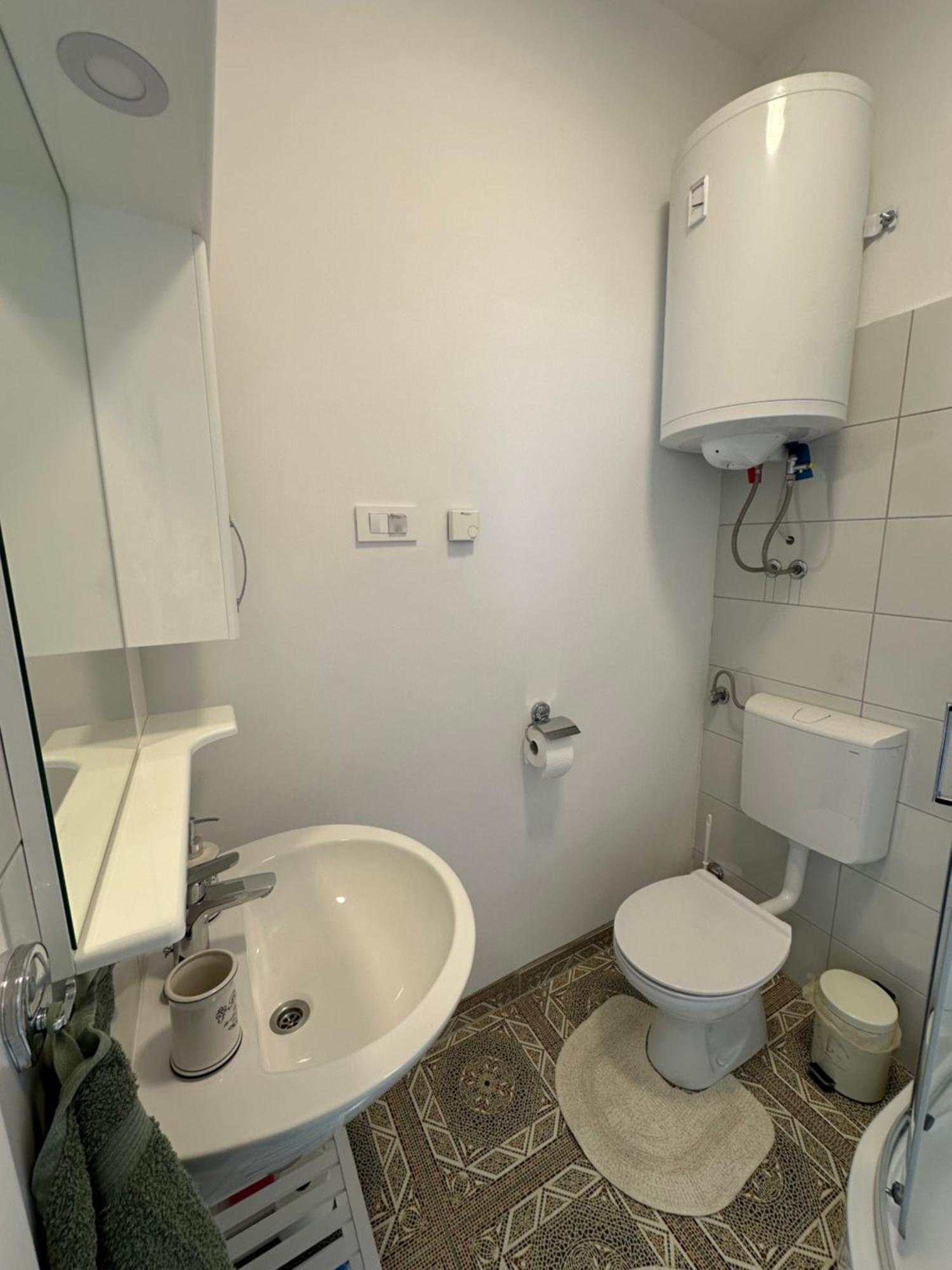 Apartamento Om Yoga Center Slovenska Bistrica Exterior foto